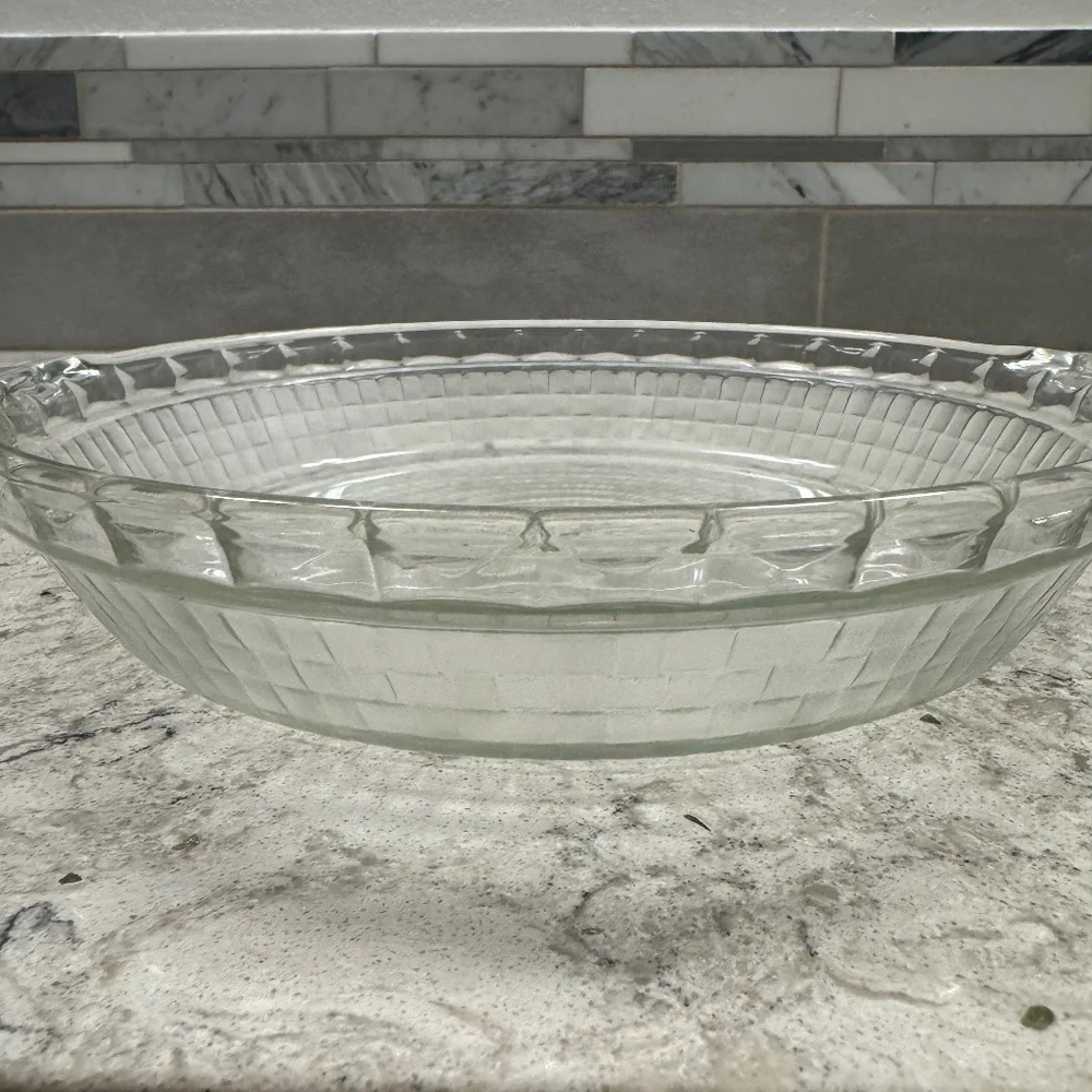 Rare Vintage Pyrex pie plate‎ model 229 -9.5 in clear tempered glass made in USA